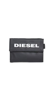 diesel 財布: なぜそれはファッションと機能性の融合なのか？